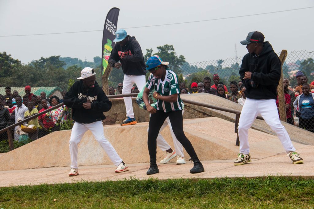 Uganda Skateboard Society 4